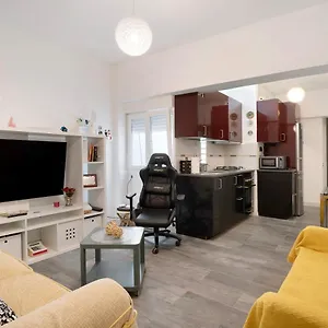 Piso Leon Y Castillo Сasa de vacaciones